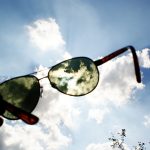 Podpowiadamy, jak wybrać okulary przeciwsłoneczne [WIDEO]