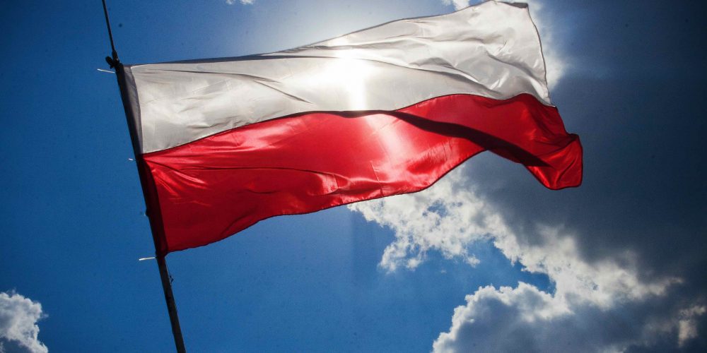 Do każdej rodziny w gminie Sierakowice trafi flaga narodowa
