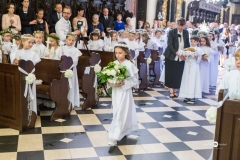 20170520_I_Komunia_Kolegiata_Uroczystosc-487_800x533