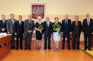 Sesja Rady Powiatu Kartuskiego: absolutorium dla zarządu [ZDJĘCIA]