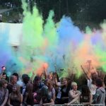 Festiwal kolorów –  „tak się NIE bawią Chrześcijanie!”