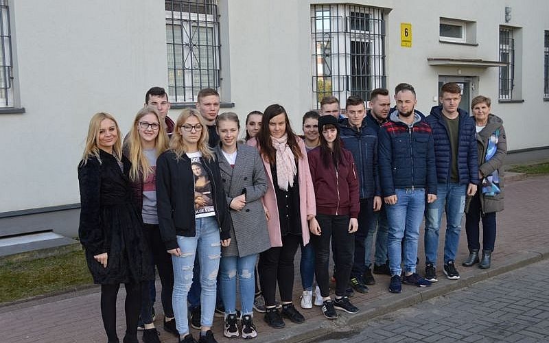 Uczniowie ZSP Przodkowo na spotkaniu w Areszcie Śledczym Gdańsk Kurkowa