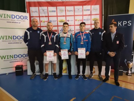 Srebro i dwa brązowe medal dla GKS Cartusia na radomskich Mistrzostwach Polski