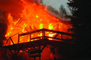 Pożar domku w Brodnicy Dolnej. Spłonął całkowicie