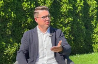 Krzysztof Szymański, kandydat do Europarlamentu z Pomorza: „Upatrywanie w UE tego, że dała nam wolność, jest w tym momencie bardzo wątpliwe…”