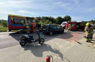 Goręczyno. Wypadek z udziałem skutera. Jedną osobę zabrała karetka